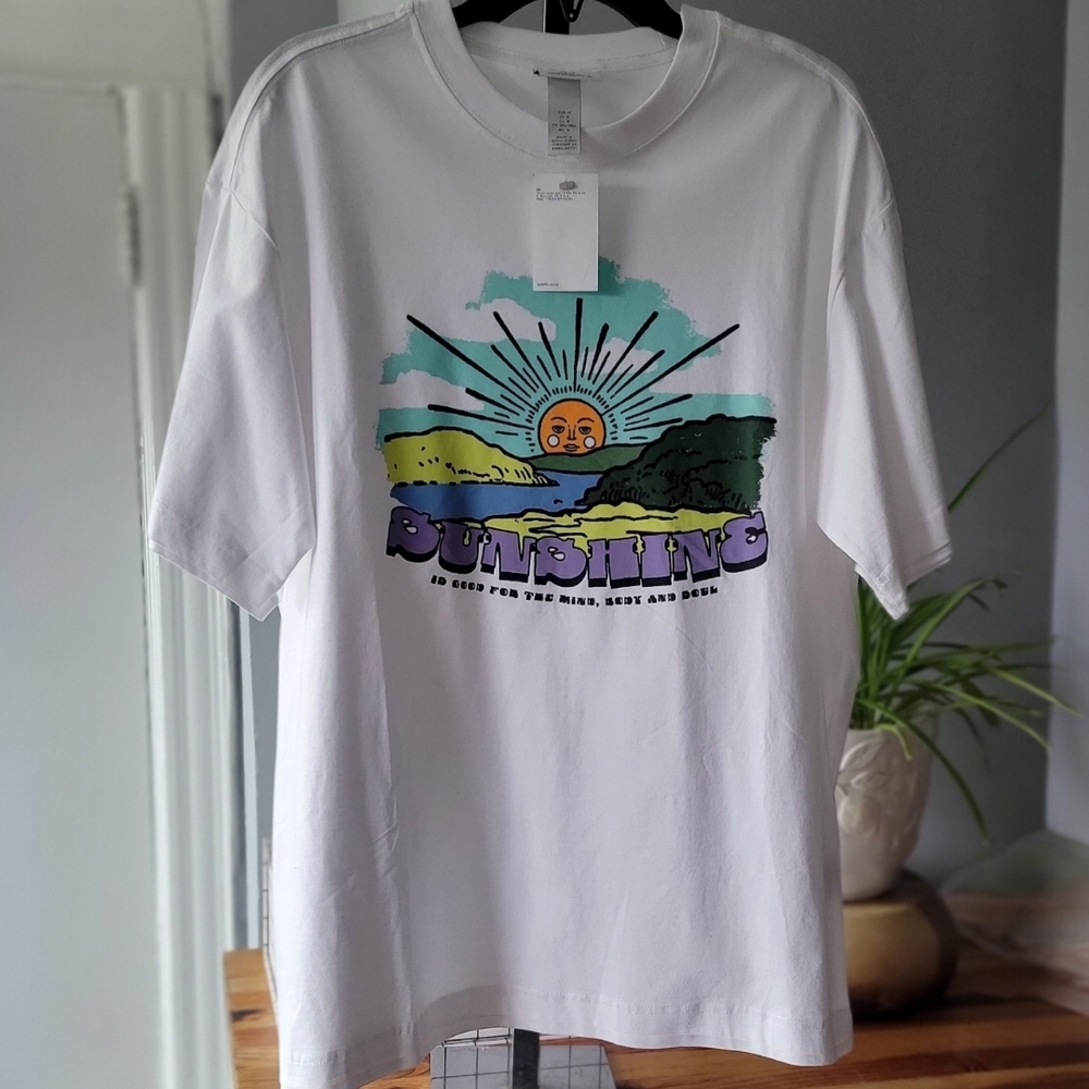 H&M White Sunshine Graphic Tee